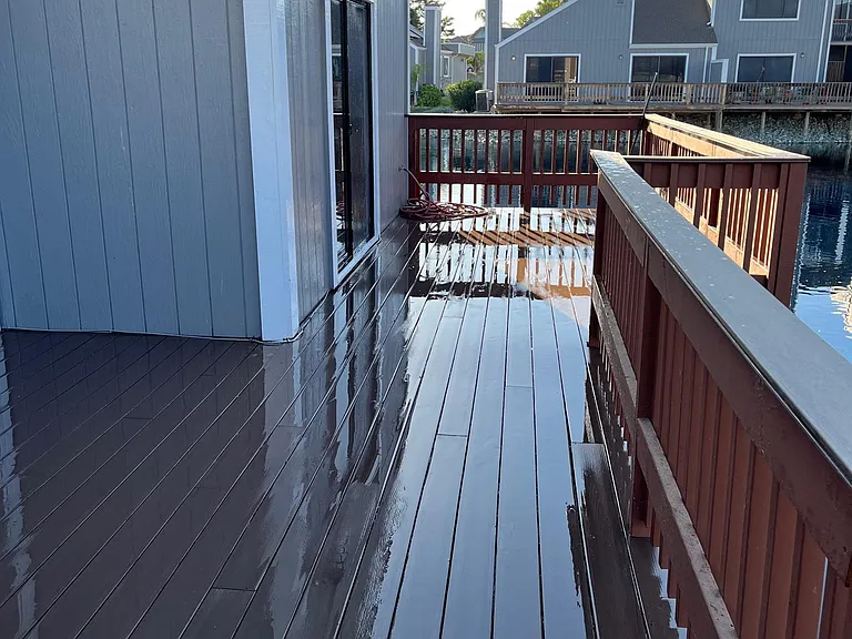 2031 Sand Point Rd — Photo 4