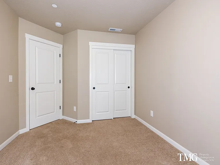 6th Street Townhomes — Photo 17
