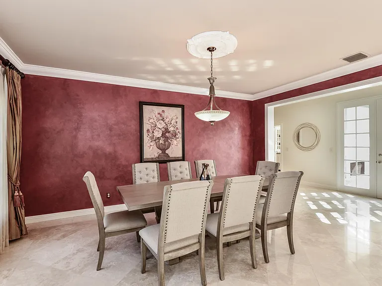 768 Forest Green Dr — Photo 7