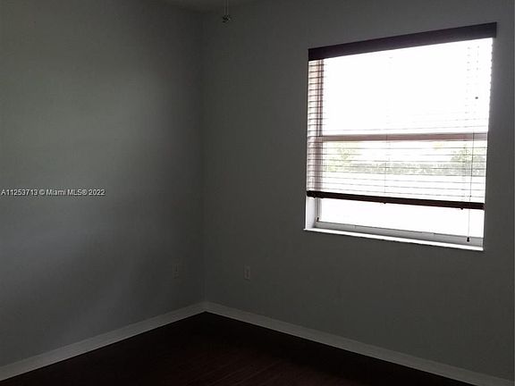 4th image of 12763 SW 49th Ct