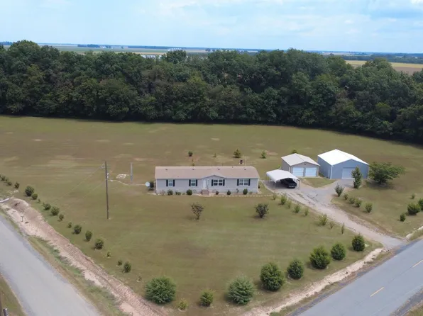 4704 Central High Rd, England, AR 72046