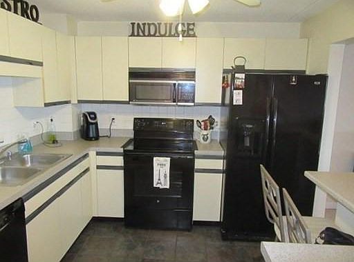 4th image of 200 Cove Way Unit 608