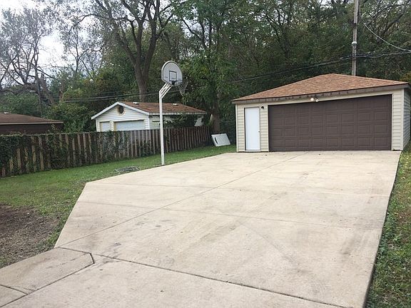 4th image of 9632 S Dobson Ave