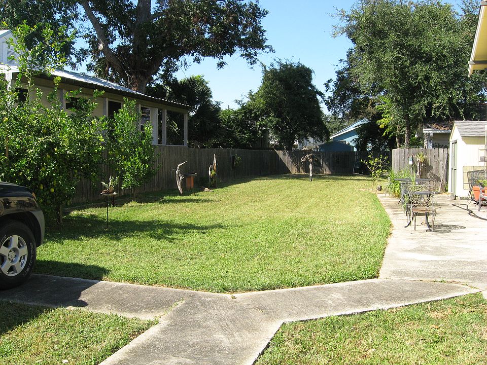 1st image of 1915 S Lopez St