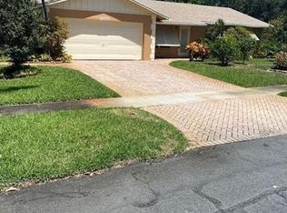 2805 SW 9th St, Boynton Beach, FL 33435