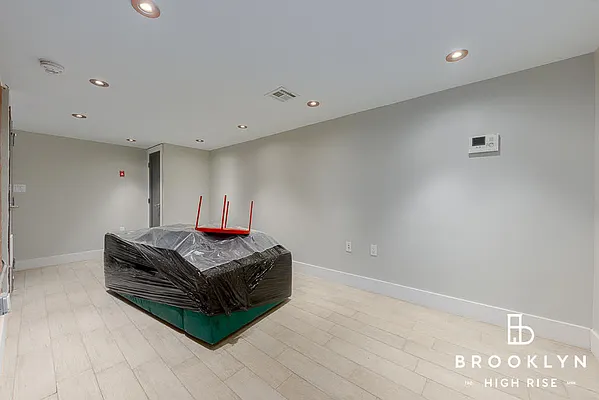 Rented by Brooklyn High Rise LLC | media 29