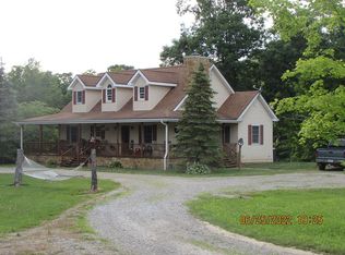 183 Shepperd Rd, Frankfort, OH 45628