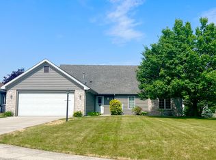 1006 Deer Cliff Ct, Fort Wayne, IN