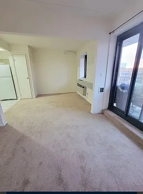 Rented by Metro Park Realty Inc | media 23