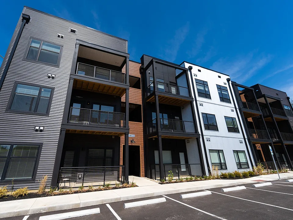 1460 Grant exterior