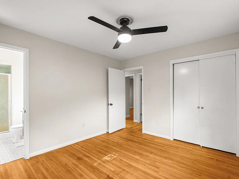 602 W Devon Ave — Photo 27