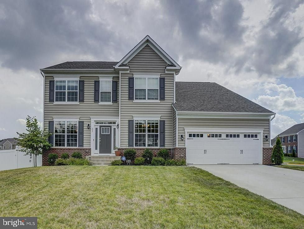 202 Elm St, Stafford, VA 22554 | Zillow