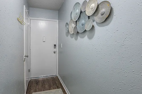 8325 Lowell Ave #6 Photo 1