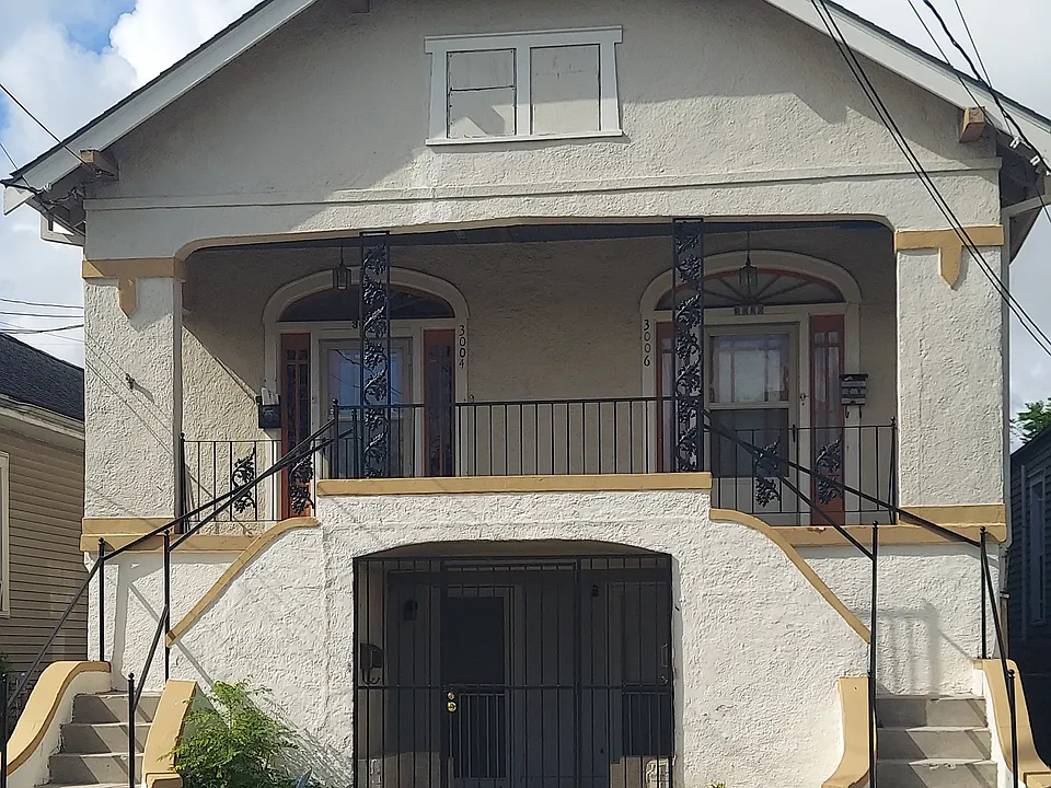 3004 Saint Philip St #UPSTAIRS