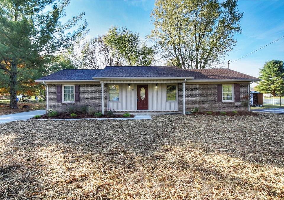 1st image of 114 Camelot Ct