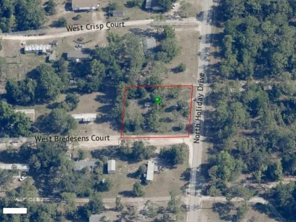 3360 N Holiday Dr, Crystal River, FL 34428