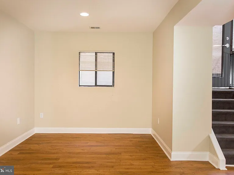 2031-5 South St #121 — Photo 12