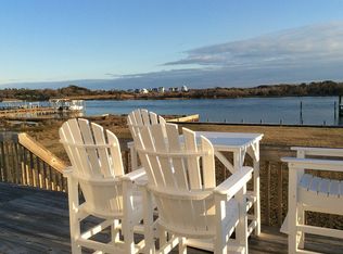 305 Waterway Dr, Sneads Ferry, NC 28460