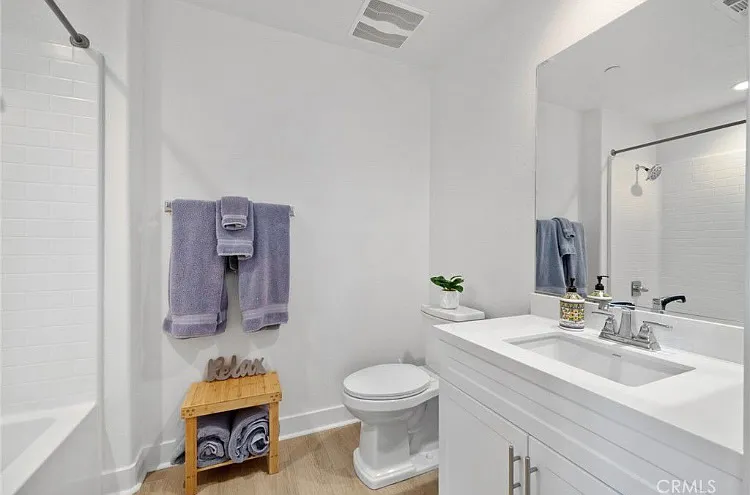 4382 Pacifica Way #1 — Photo 3
