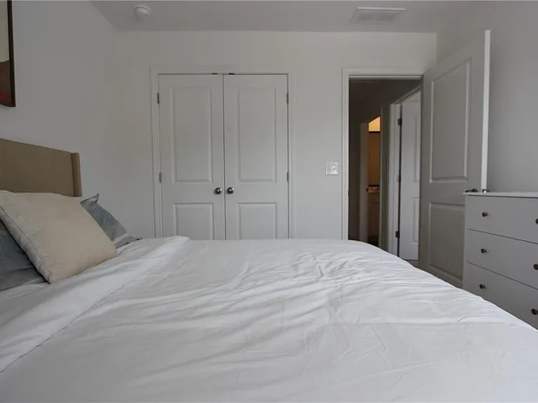 8317 Hunters Grove Rd — Photo 27
