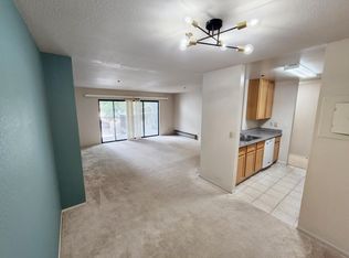 34 Broadway APT 4, Millbrae, CA 94030