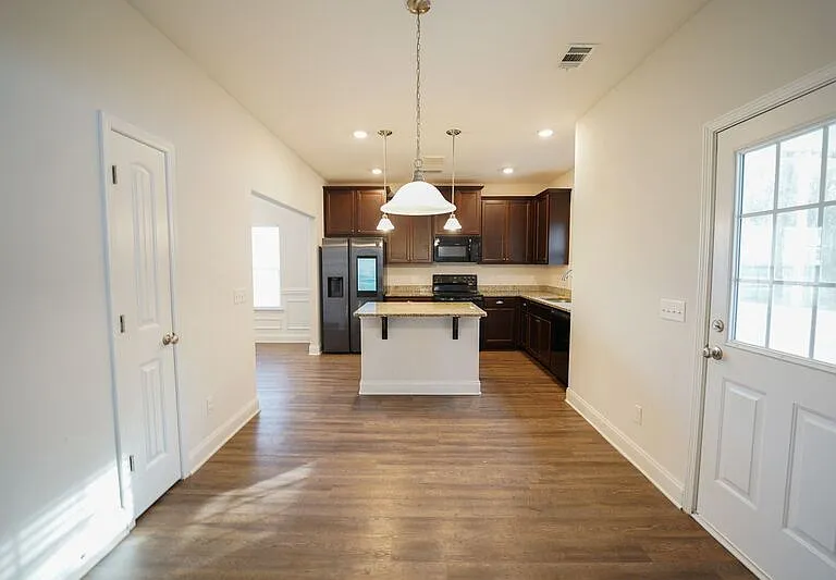 363 Coconut Dr — Photo 11