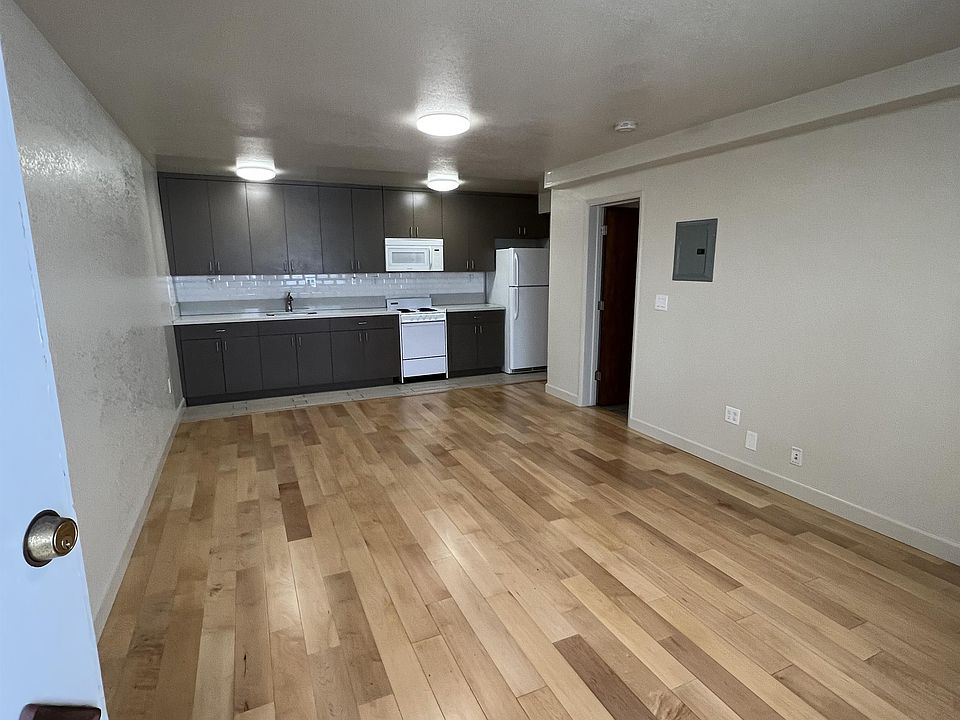 1st image of 2398 Parker St #10702309