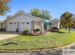 375 Duranta Plz, Monroe Township, NJ