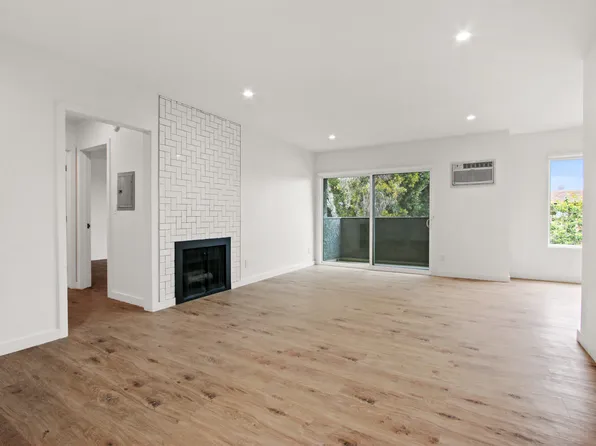 10795 Woodbine, 10795 Woodbine St APT 205, Los Angeles, CA 90034