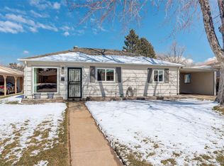 1086 Wheeling St, Aurora, CO 80011