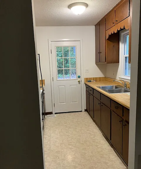 114 Wild Primrose Ln — Photo 5