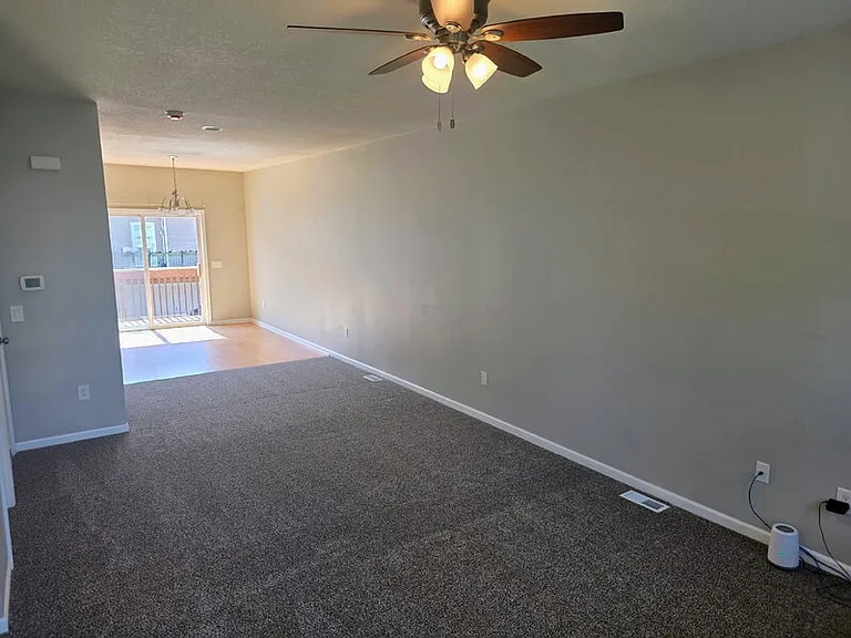 4543 NE McDougal Ln — Photo 5