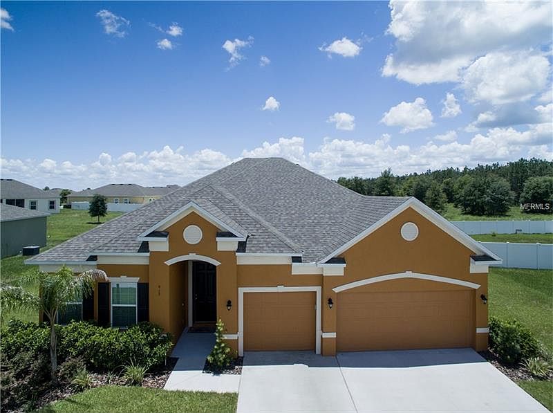 1st image of 913 Fieldstone Way