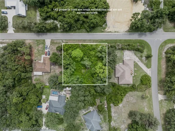 5525 Thunder Rd, Sebring, FL 33876