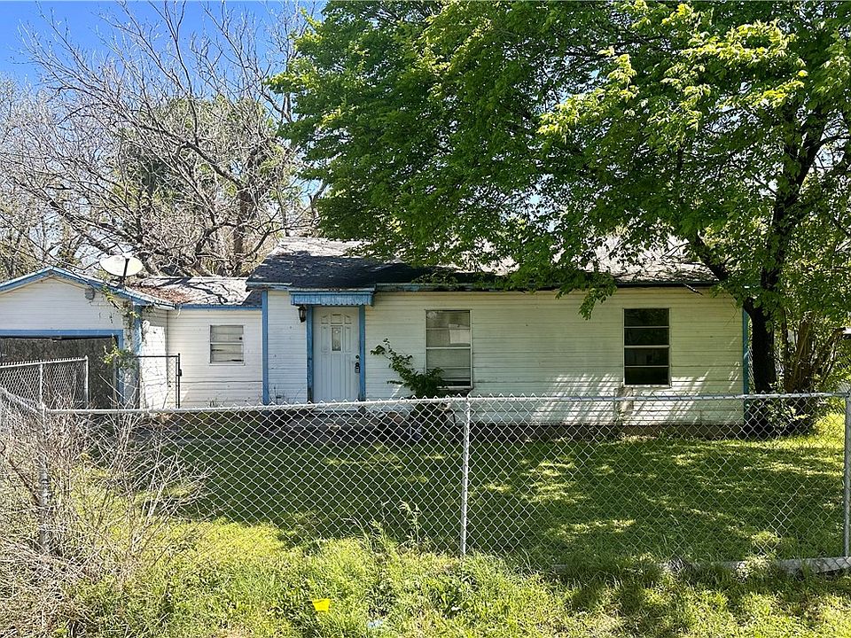 1st image of 2102 Montrose Ave