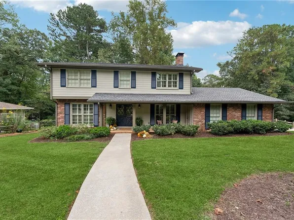 4015 Menlo Way, Atlanta, GA 30340