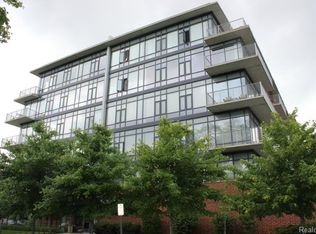 101 Curry Ave UNIT 216, Royal Oak, MI 48067