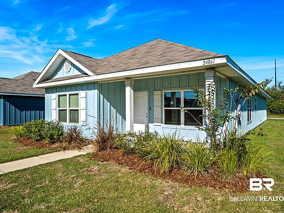 2nd image of 24061 Veranda Cir