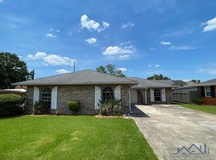201 Highland Dr, Houma, LA 70364