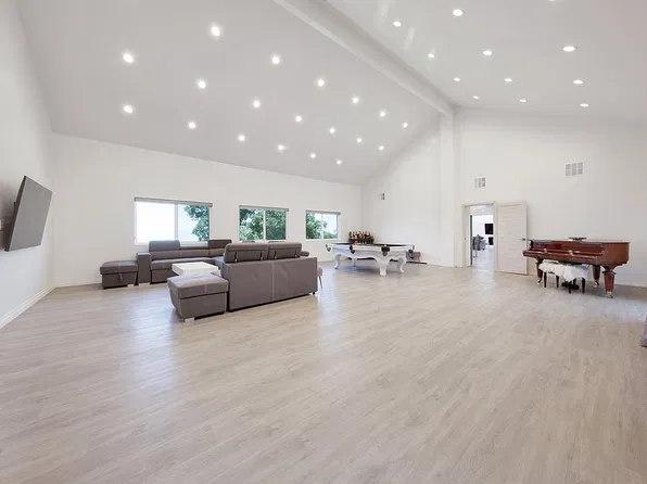 29850 Goldspike Rd, Tehachapi, CA 93561