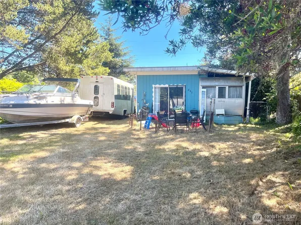 847 San Antonio Court NE, Ocean Shores, WA 98569