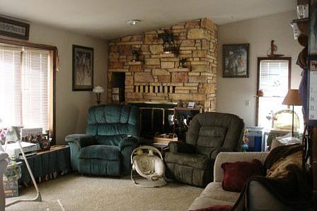 2nd image of 213 Skyview Ln