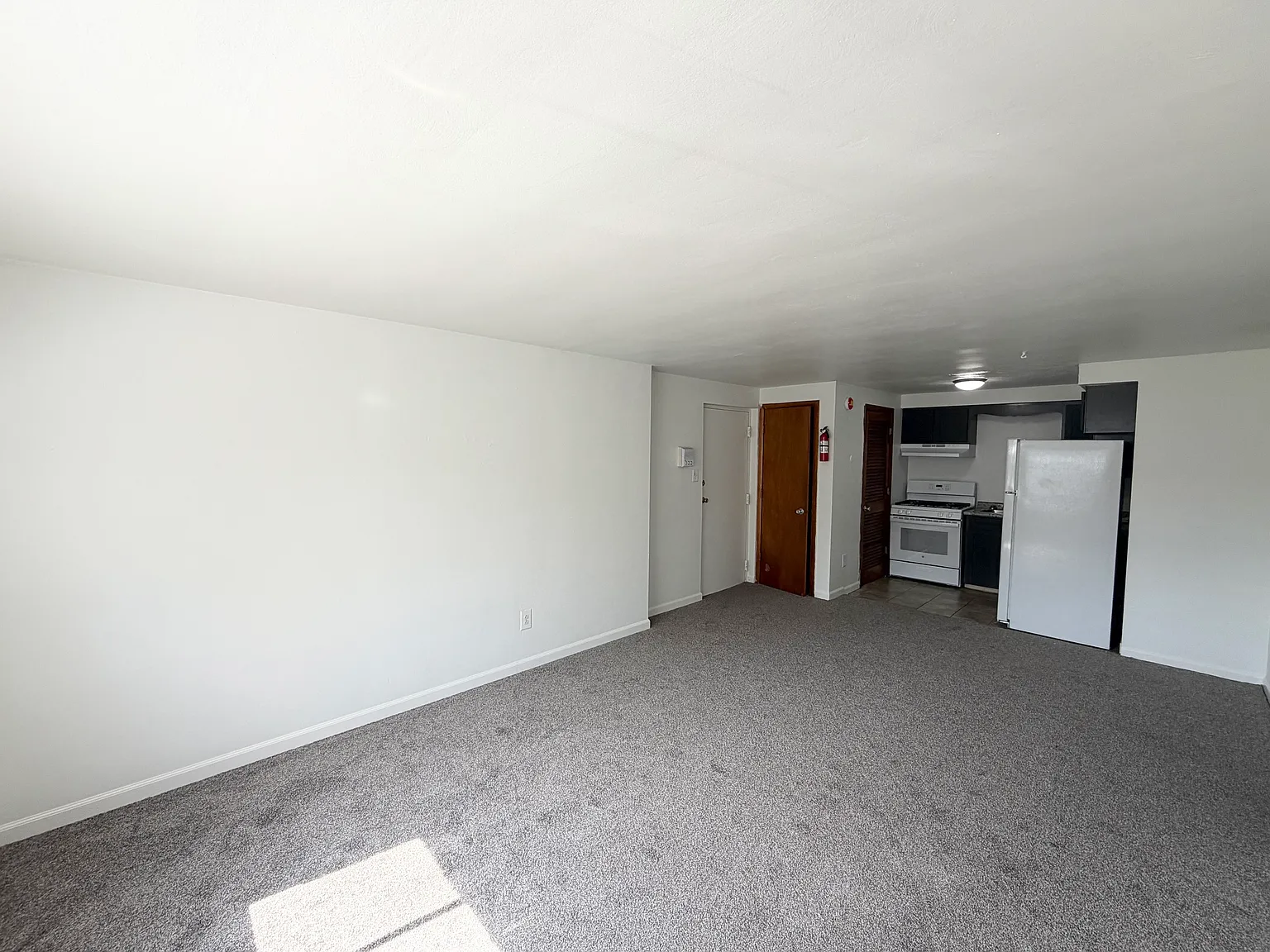 2 bed, 675 sqft, $950 — Photo 3