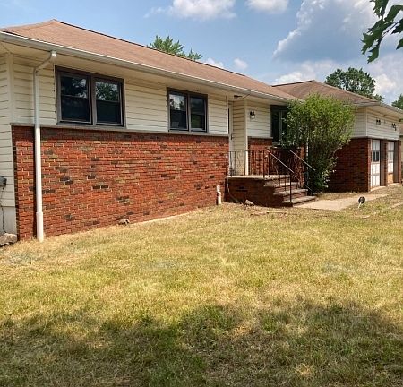 3rd image of 11 Lower Oak Grove Rd