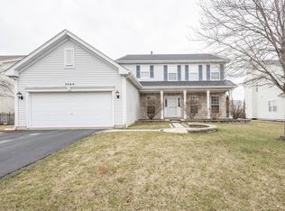 2460 Biltmore Cir, Aurora, IL 60503