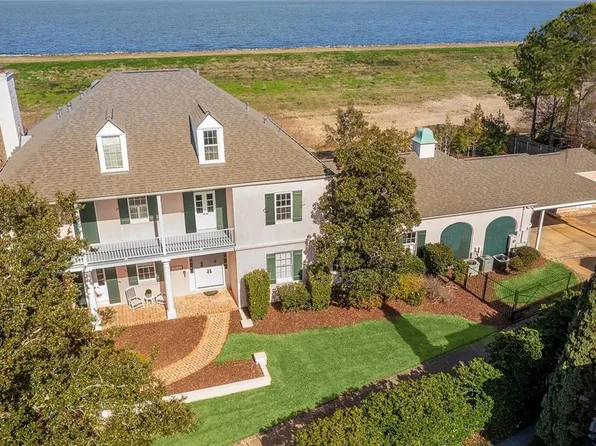 4809 Beau Lac Ln, Metairie, LA 70002