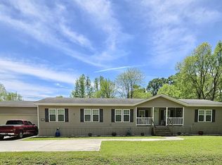 5608 Gibson Rd, Vicksburg, MS 39180