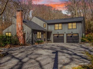 317 Church Hill Rd, Woodbury, CT 06798