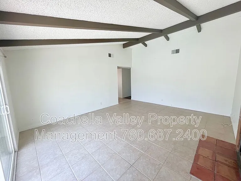 76716 New York Ave — Photo 5