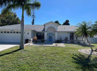 130 SE 44th St, Cape Coral, FL 33904